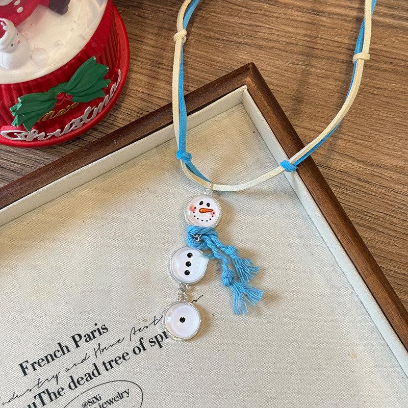 Korean Velvet Rope Tassel Snowman Necklace: High-End Sweater Chain with Niche Design