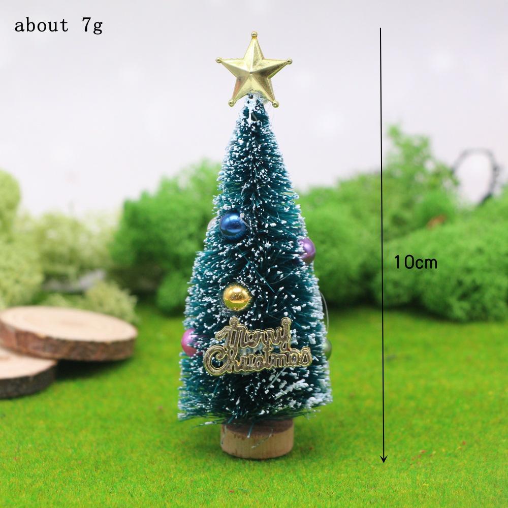 Miniature Sisal Silk Christmas Tree with Snow Tower Scene
