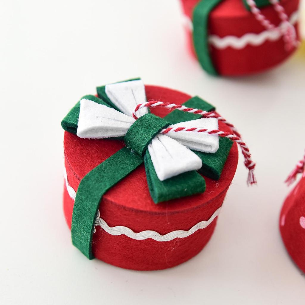 Mini Christmas Gift Bags & Tree Ornaments for Party Decorations