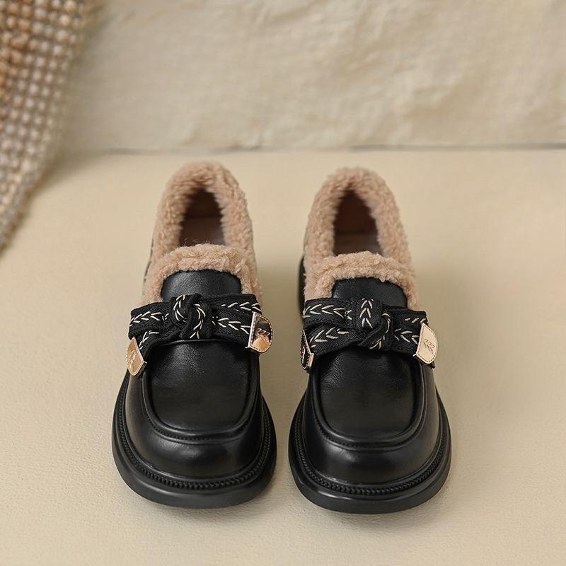 Autumn Winter Women's Genuine Leather Loafers Furry Thickened British Style Fashion Loafers Black Fleece Lined Slip On Shoes