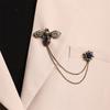 Vintage Fringed Bee Chain Brooch Fashion Suit Pin Accessories Light Luxury Fringed Cardigan Collar Pin Clothing
