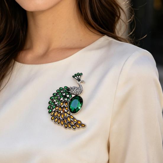 Brooch Pin Imitation Crystal Inlaid Peacock Shape Zinc Alloy Pin Coats Suits Sweaters Dresses Badge Party Fashion Accessory
