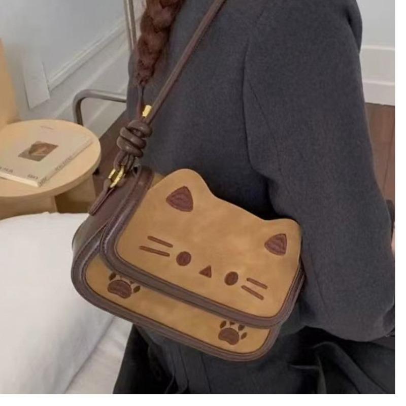Fashionable Multi-purpose Shoulder Crossbody Bag, Trendy and Simple Girl-style Handbag with A Small Square Shape.