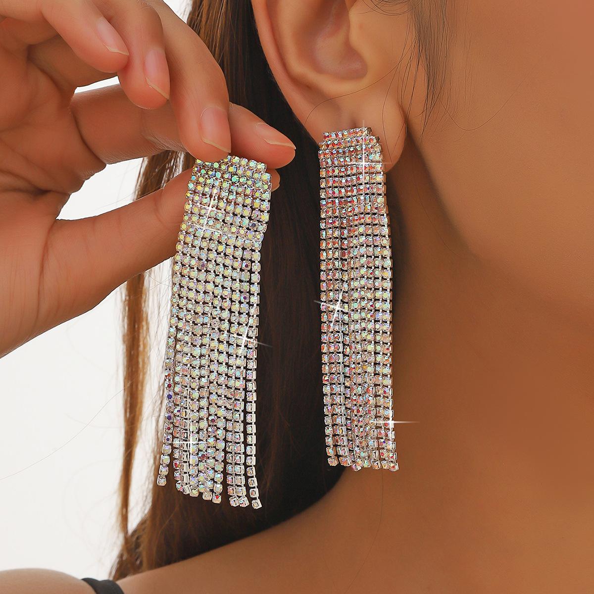 

Temperament Luxury Super Flash Rhinestone Long Fringed Earrings
