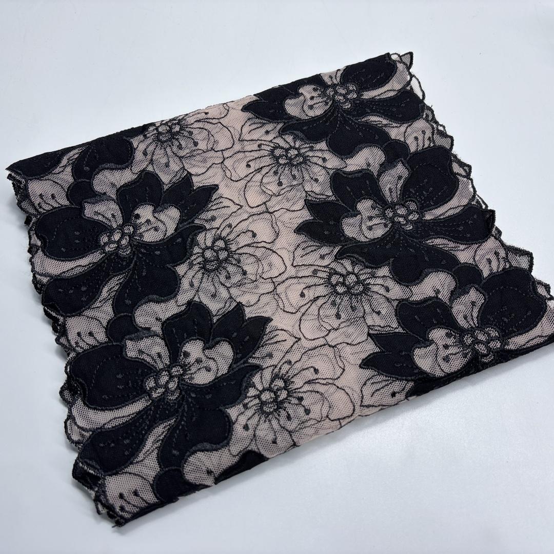 

1m x 21.5cm Embroidery Tulle Lace, Embroidered Net Sewing Fabric Lace for Dress, Lingerie, Bra, Underwear, Garment 1 meter x 21.5 cm світло-бежевого кольору/чорний