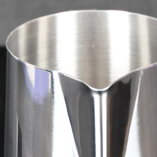 Temperature Sense Milk Frothing Pitcher Large Capacity Stainless Steel Food-grade Milk Latte Cup for Bakery