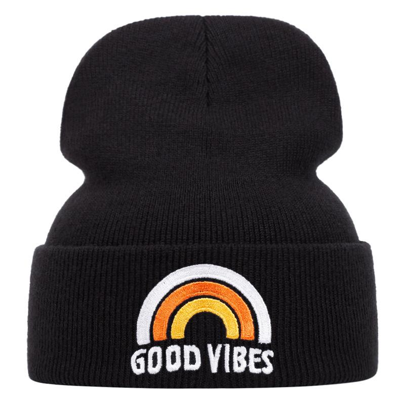 Вязаная шапка с вышивкой радуги, шапка на зиму с надписью Good Vibes, теплая шерстяная шапка, шапка на осень и зиму, холодная шапка, шапка-свитер elasticity 55-61cm