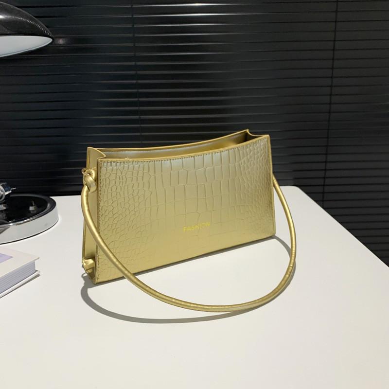 

Chic Street Style Pu Shoulder Bag With Stitching Element Women s Small Square Bag золотий