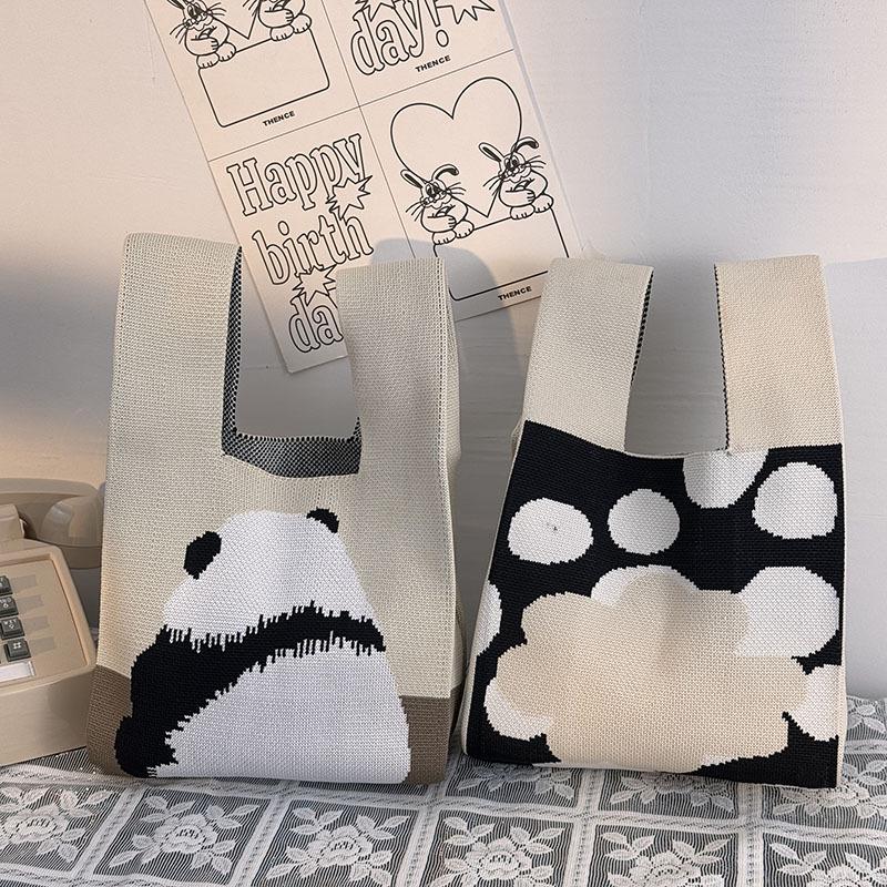 Kuanzhai Alley Souvenir: Chengdu Panda Grandpa Knitted Women's Tote Bag