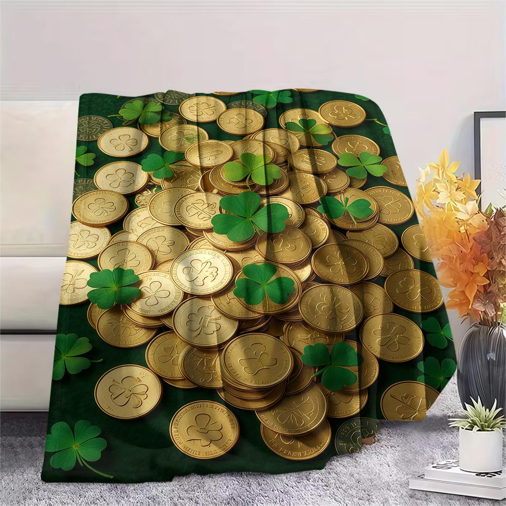 St.Patrick's Day Green clover Print Flannel Blanket,High quality Comfortable for All Seasons,Home Decor,Warmth and Comfort,Perfect for Christmas Gifts