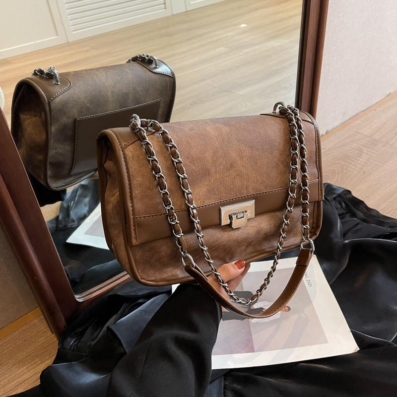 Ielgy Retro Contrast Color Fashion Chain Messenger Bag Shoulder Underarm Small Square Bag