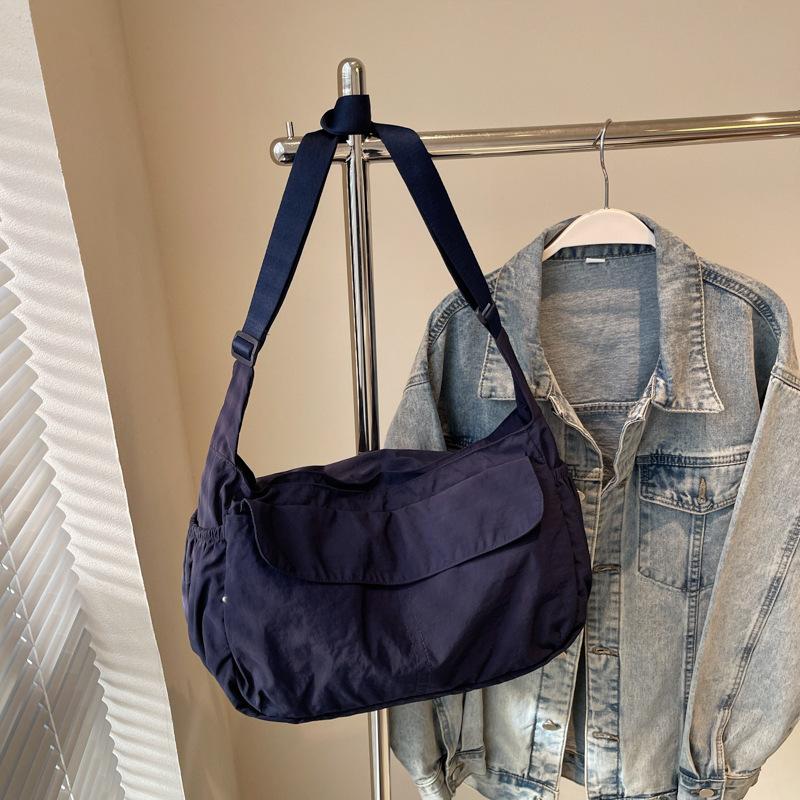 Large Capacity Single Shoulder Bag, Mail Drop Bag, Women's Simple Crossbody Bag, Commuting Cloth Bag, Multi-pocket Bag