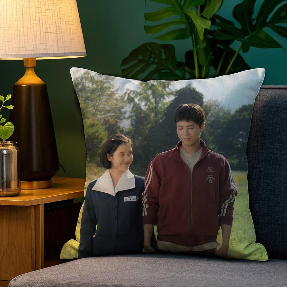 

TV When Life Gives You Tangerines Pillow Case Anti-dustmite Pillowcase Invisible zipper silky short plush Sofa cushion cover 12x12Inch