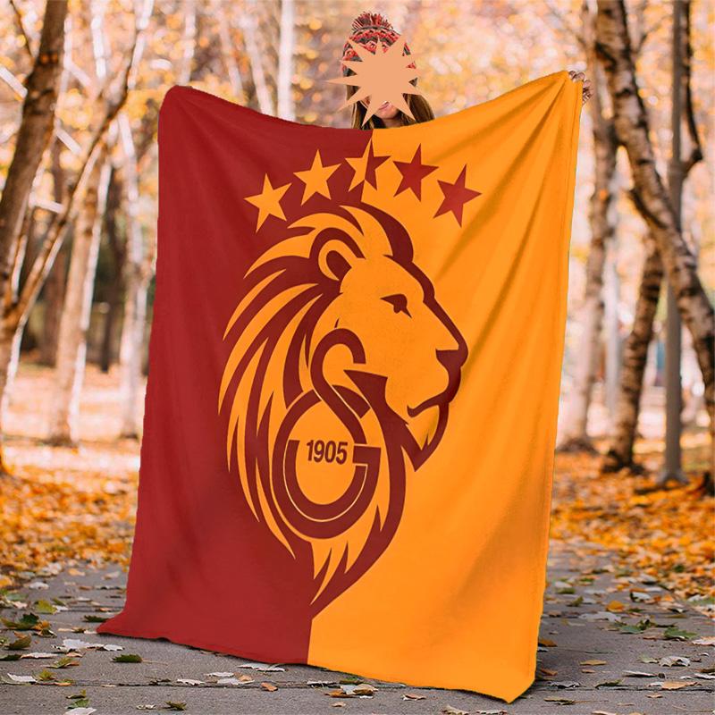 Galatasaray Flannel Blanket Soft Warm All-Season Throw, Design for Camping, Car Travel, Hiking Sofa, Bed, Office Perfect Gift for Parties