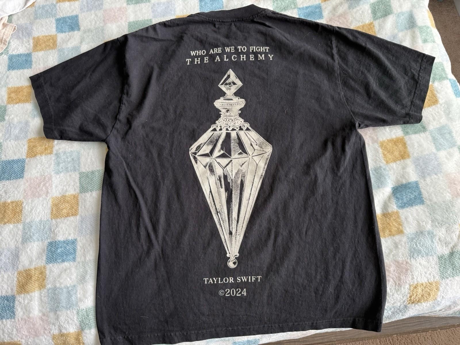 Taylor Swift Who Are We To Fight The Alchemy Tee T-Shirt Large TTPD S