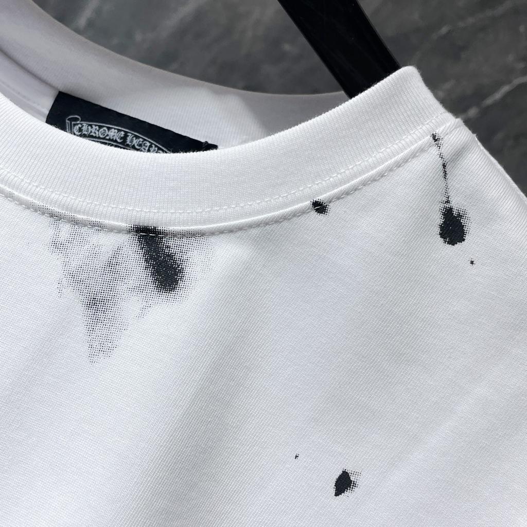 8735 CHROME HEARTS Léto 2026 Nové Vysoce Kvalitní Bavlna Kulatý Výstřih Volné Velký Rozměr Pánské a Dámské Tričko Pár Tričko