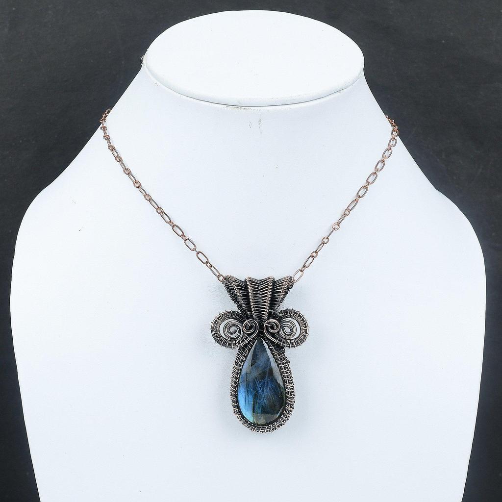 Labradorite Pendant Copper Wire Wrapped Pendant Handmade Pendant Labradorite Gemstone Jewelry Gift For Her Copper Jewelry Birthstone Pendant