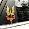 Zkopírujte 3D nálepku na auto z kapitoly Odznak Task Force Kdo se odváží vyhraje medaili odznaku s létajícím křídlem a mečem 3D nálepky na auto