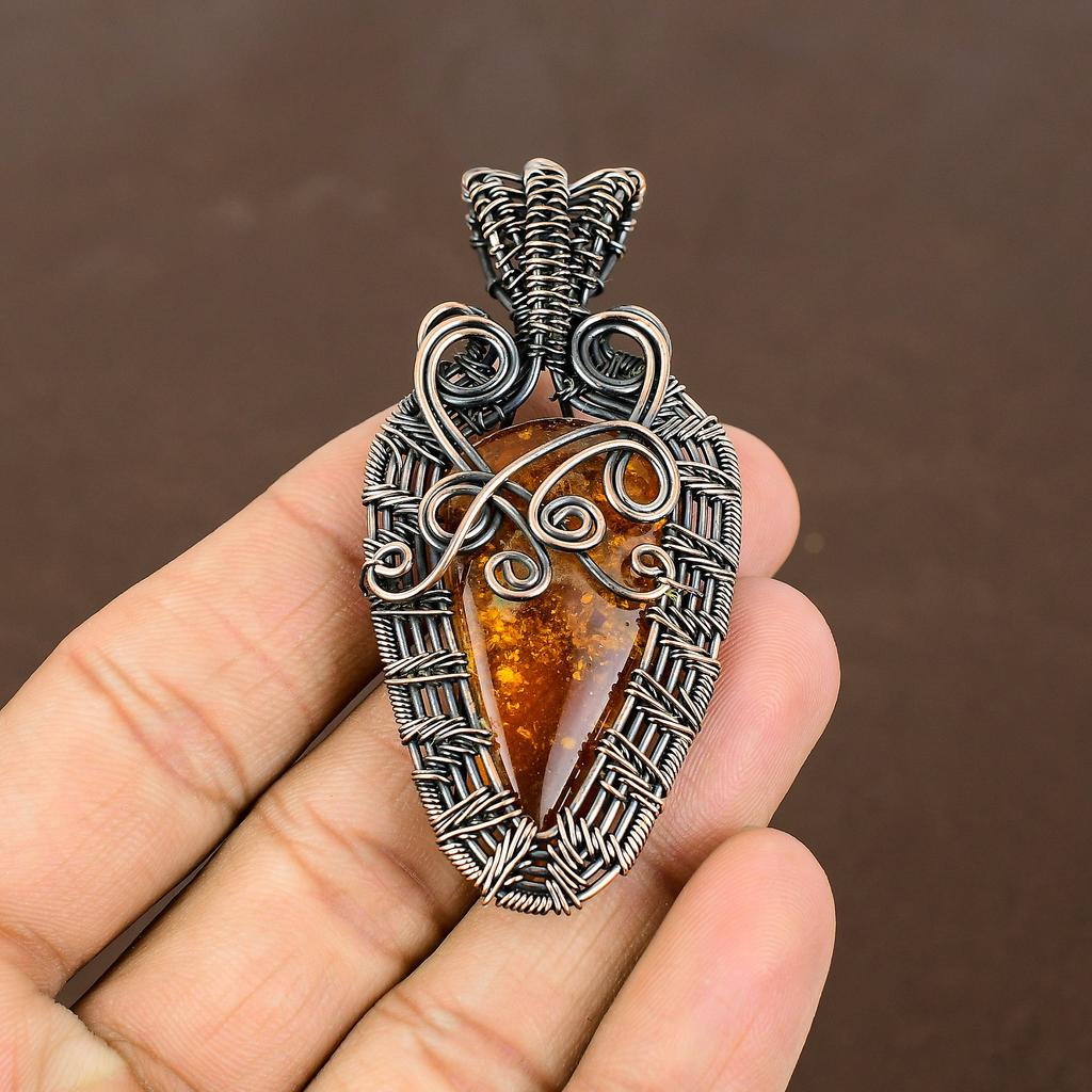 Natürlicher baltischer Bernstein Edelstein handgemachter Kupferdraht Wickelanhänger 2,76" f4E69