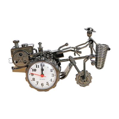 Reloj de Mesa Llamativo, Realista, Estilo Elegante, con Aspecto de plástico, sin tictac, Funciona con Pilas, Reloj Despertador para Fiestas, Regalos, Escritorio para decoración del hogar