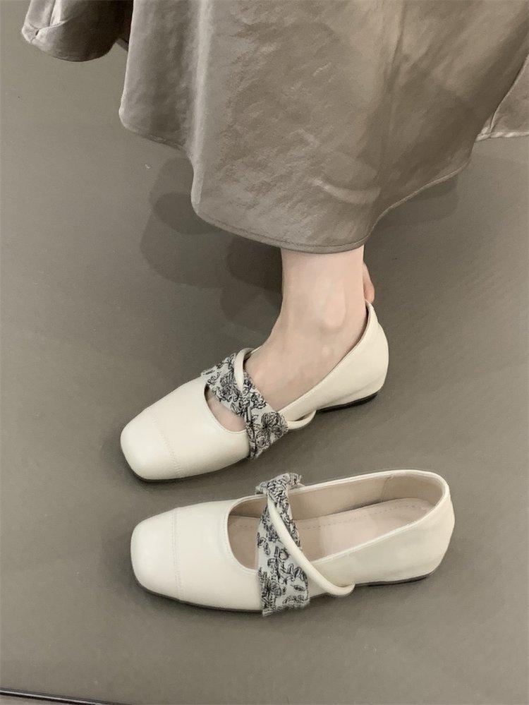 

Версия из мягкой кожи~ Гуофэн новый китайский стиль с неглубоким вырезом и туфлями Мэри Джейн, женские ретро туфли с квадратным носком на плоской подошве с внутренней платформой 39