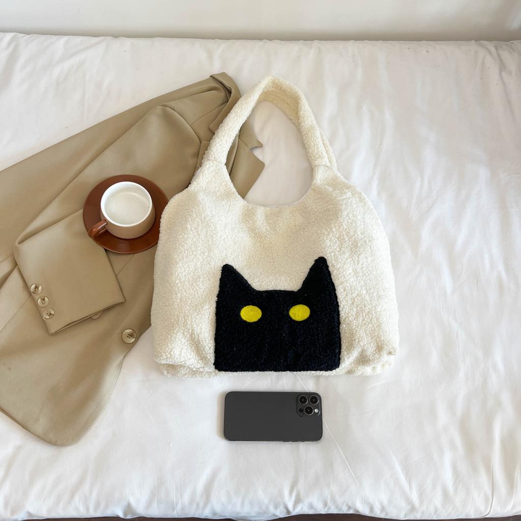 New Plush Cartoon Cat Niche High-end Sense Large Capacity Women's Commuting Shoulder Tote Bag