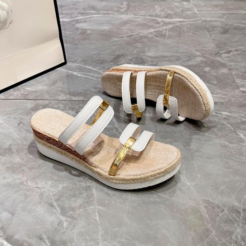 Fashion The New Plus-size Versatile Fashion Platform Sole Wears A Racer-shaped Strap for Comfortable Slimming Wedge Sandals Women Shoes