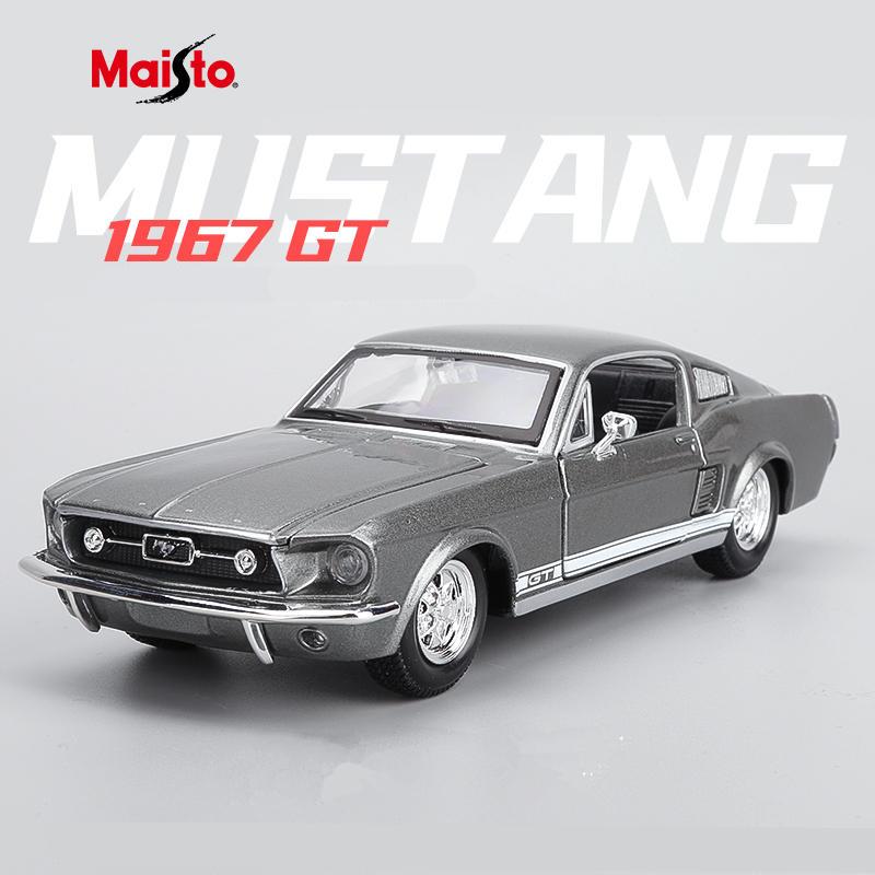 Maisto 1:24 1967 Ford Mustang GT Alloy Sports Car Model Diecast Metal Racing Vehicles Car Model Simulation Collection Kids Gifts
