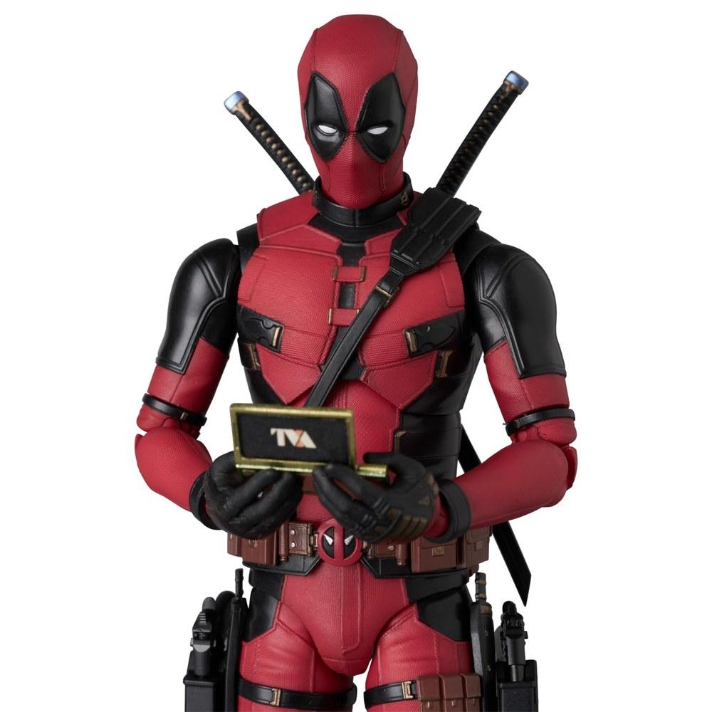 MEDICOM TOY MAFEX Deadpool and Wolverine Ver. Action Figure No.284 160mm Painted with Accessories