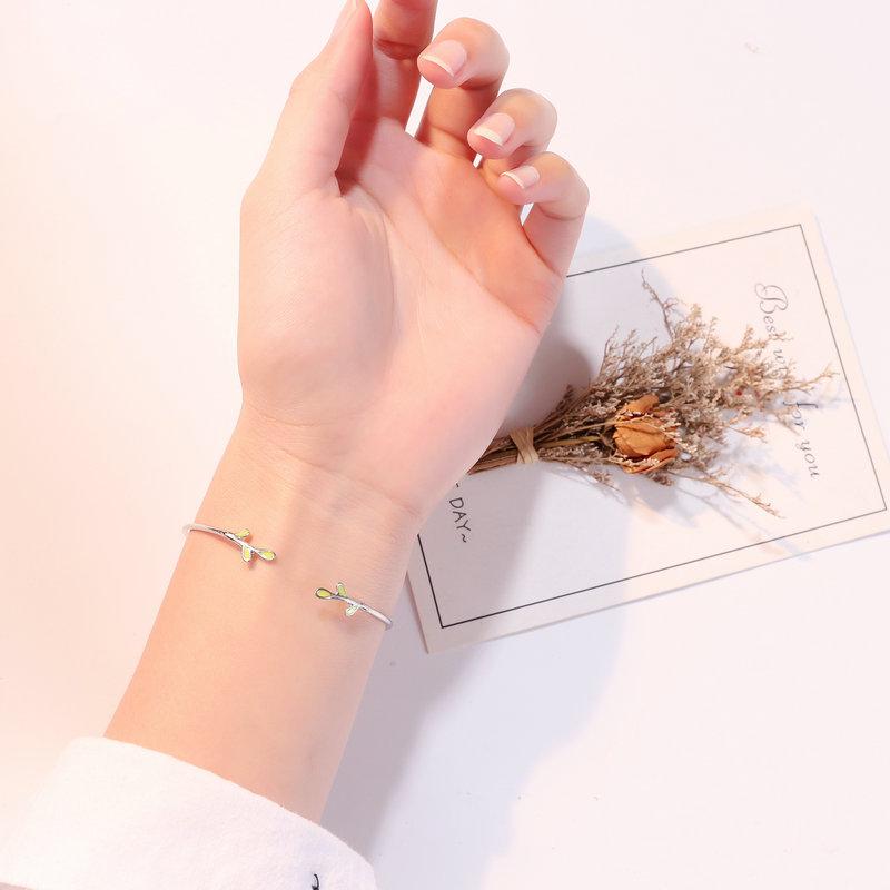 Wind Bracelet Women'S Fashion Temperament Leaf Opening Simple Literary Fresh Leaf Bracelet Direct Sales