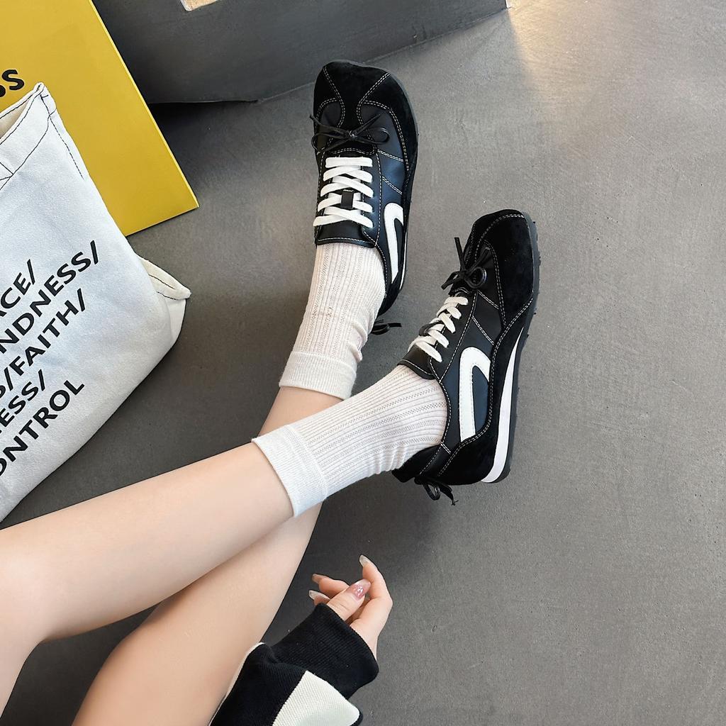 Weird aesthetics apple head leather board shoes women's autumn new Forrest Gump shoes sports and leisure moral training shoes