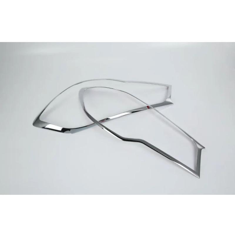 For Suzuki S-Cross SCross SX4 2017 2018    Car Cover Eyebrow Detector ABS Chrome Front Head Light Lamp Trim Frame