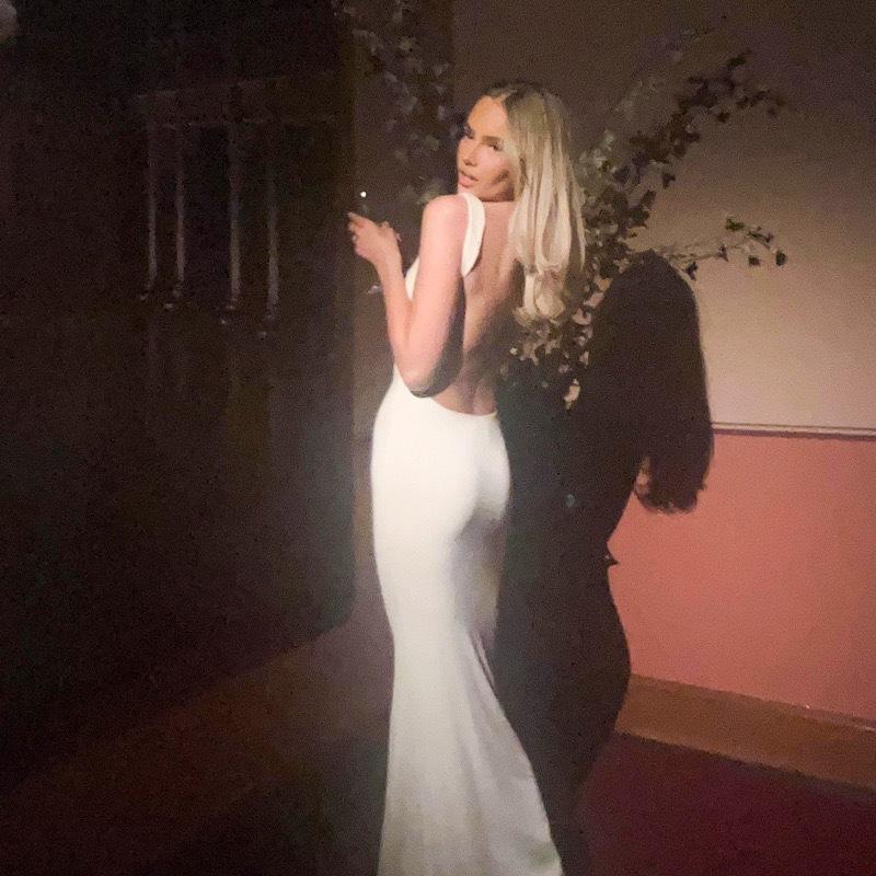 

Елітна жіноча сексуальна довга сукня без спинки 2023 року Модна жіноча вечірня сукня без рукавів S білий