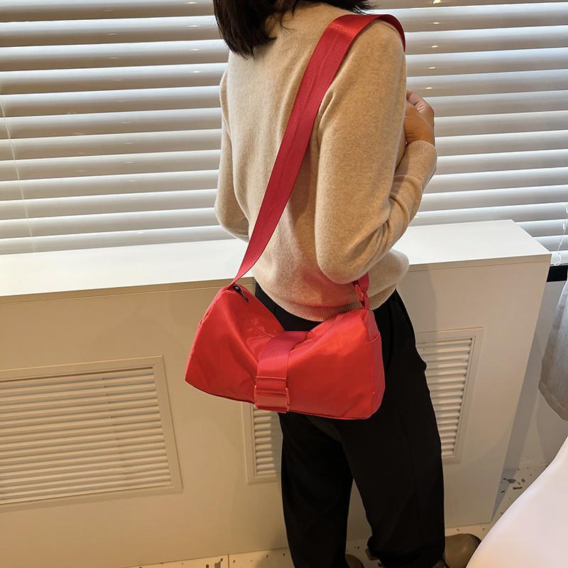 Nylon Small Square Bag With Zipper Closure For Casual Streetwear Women