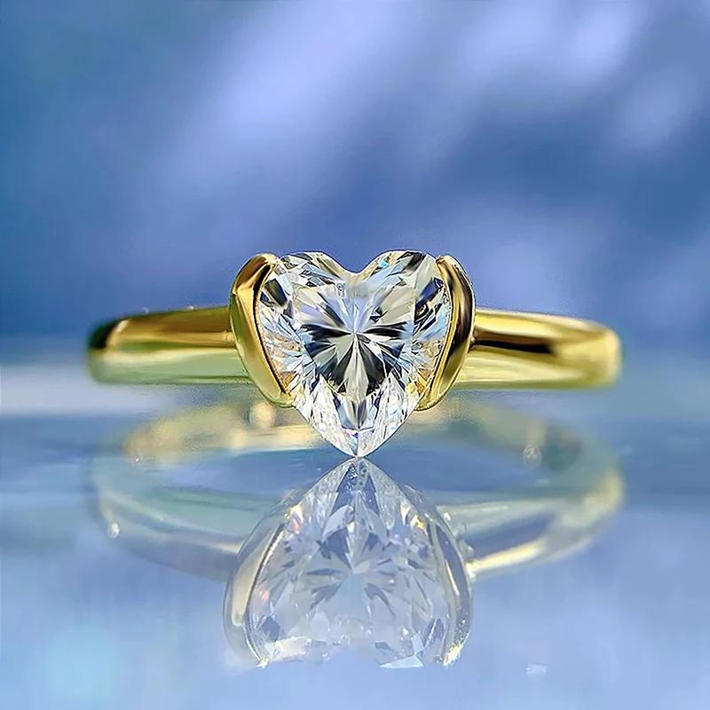 Huirtan Heart Shaped CZ Women Ring Gold Color Elegant Wedding Engagement Finger Accessories Anniversary Sweet Chic Jewelry Gift