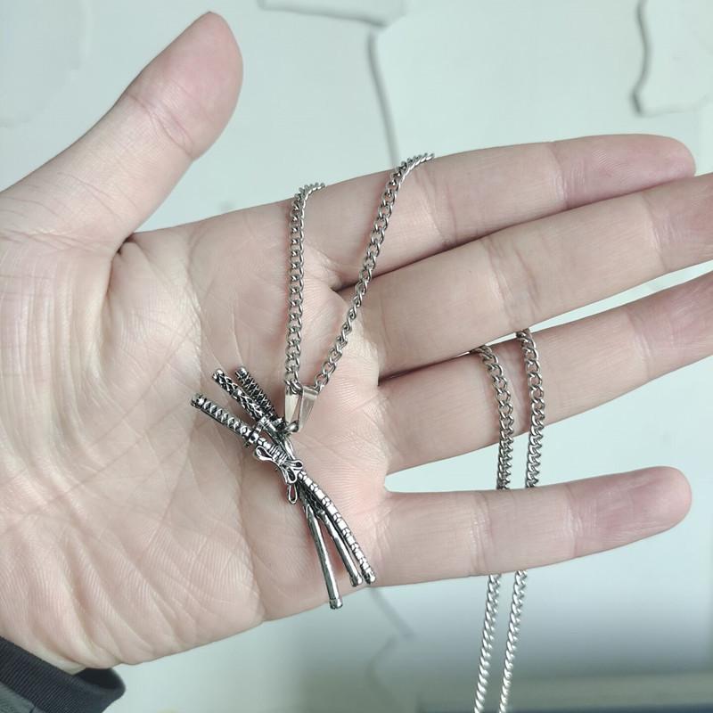 One Piece Zoro Three Swords Anime Pendant Necklace for Men and Women - Onikiri Cosplay Style Trendy Accessory