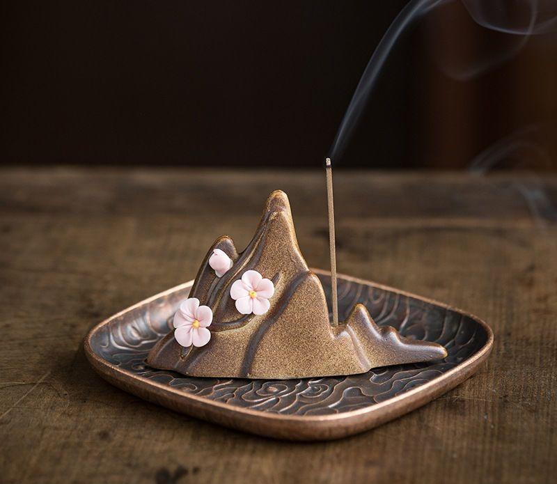 Ceramic Plum Blossom Pen Rest Home Desktop Joss-stick Base Incense Ceremony Ornaments Zen Tea Ceremony Accessories Tea Pets