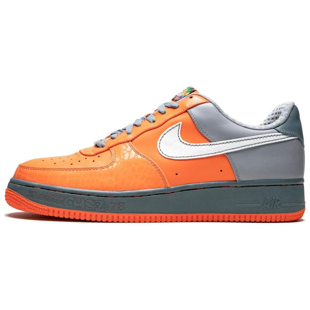 Nike Zapatillas deportivas Air Force Premium 07 Gauchos Gym para hombre,  color naranja, naranja, blanco intenso, sigilo, azul y grafito 315180-811 – 