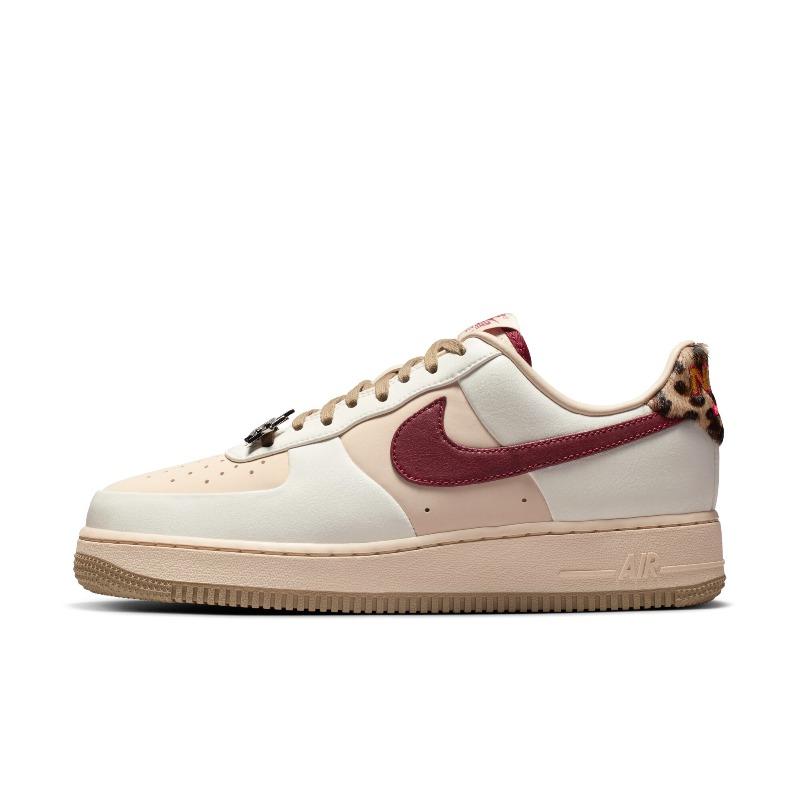 

Nike Air Force One Women s Flat Running Shoes with Winter Rubber Sole NIKE AIR FORCE 1 IM7510 35.5