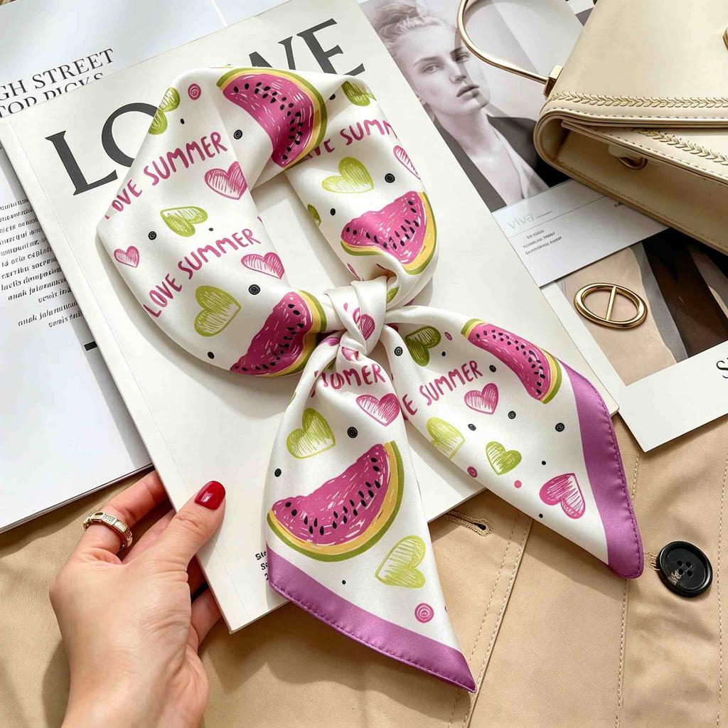 Women's spring and autumn silk scarf temperament versatile thin Internet celebrity Korean version light luxury fashion scarf high-end design small squ
