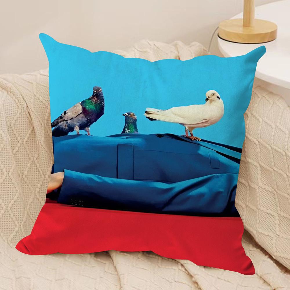 Fashion T-Toiletpaper Cushion Cover Soft Plush Fabric Double-Sided Printed Sofa Cushion Cover for All Seasons Home Decor Gift