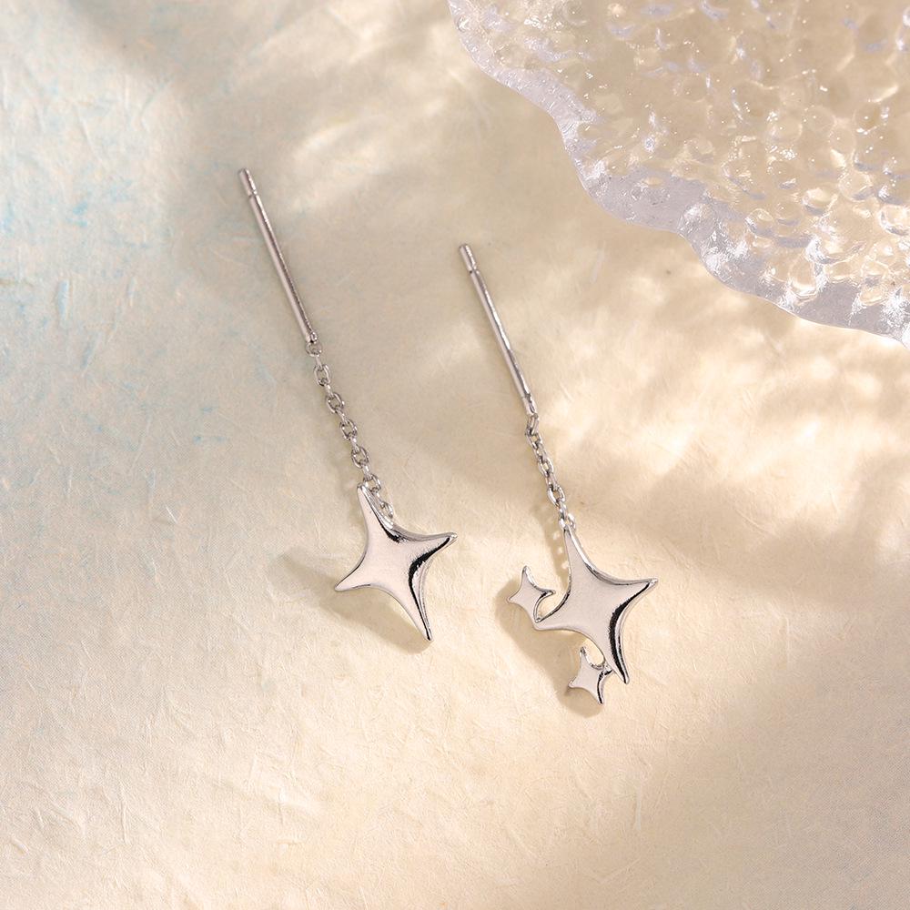 Asymmetrical Four-Pointed Star Elegant Women's Ear Thread Earrings