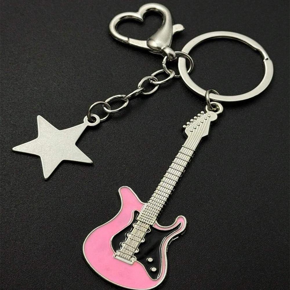 

A Creative Classic Mini Rock Electronic Guitar-Shaped Key Chain Pendant Fashion Backpack Decorative Accessories Gift 10 cm