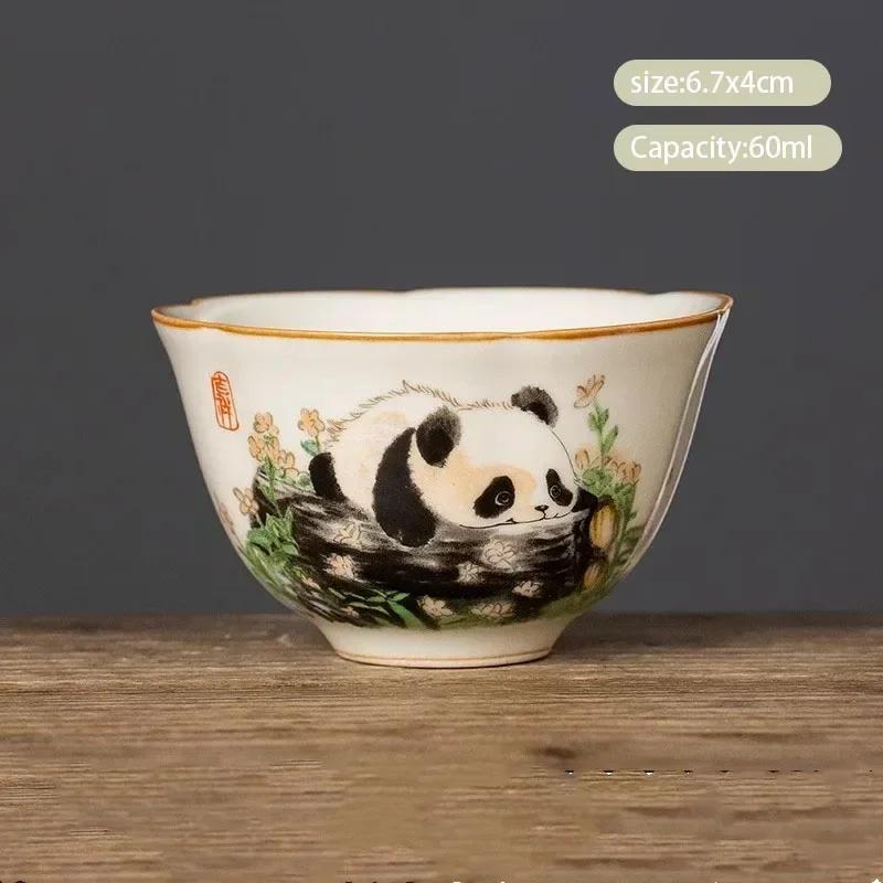 1 ks Chinese Tradition Ru Kiln Keramický čajový šálek Ručně malovaný Roztomilé pandy Čajová miska Ručně vyrobený šálek Vynikající čajová sada pro domácnost