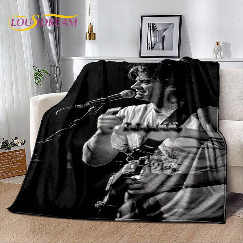 Joe Keery Steve Harrington Soft Plush Blanket,Flannel Blanket Throw Blanket for Living Room Bedroom Bed Sofa Picnic Cover Kids