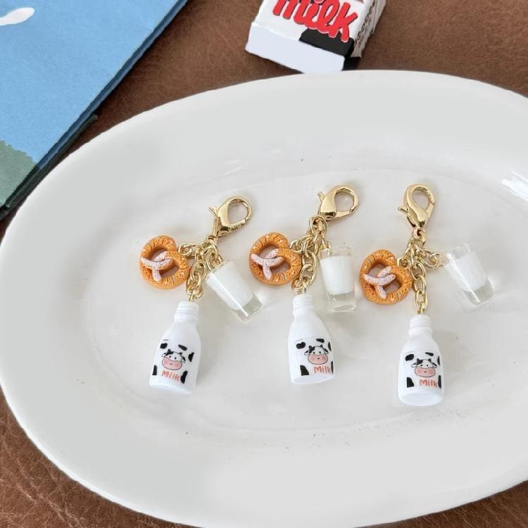 Härlig Mjölkbröd-inspirerad Nyckelringstillbehör Hänge Handgjord Gåva för Studenter Kontor Heminredning