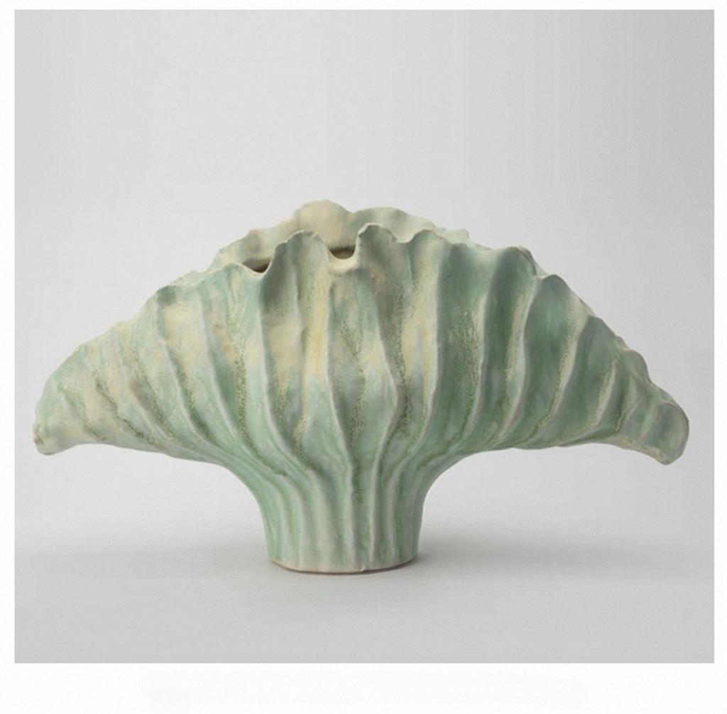 Abstract Ceramic Handicrafts Pleated Flowerpot Shell Vase Wavy Flower Vase Flower Arrangement Home Decoration Accessories
