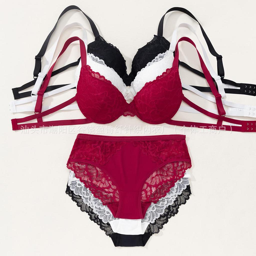 Sassy Lace Lingerie Set: Stylish Personalized Bra & Panties for Women