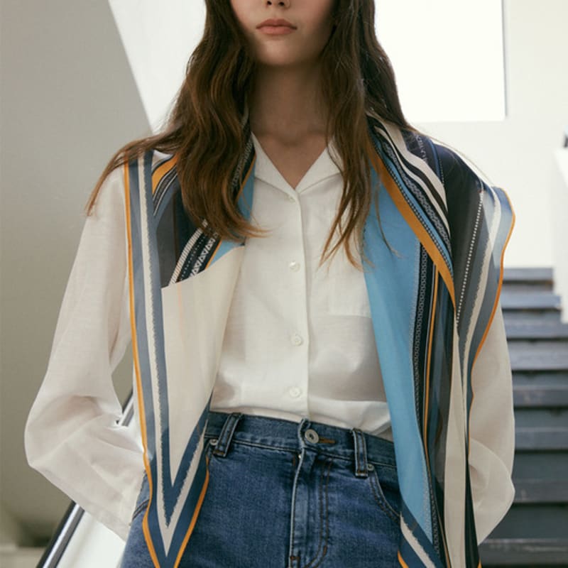 Saint Luxure Rhombus Silk Scarf Dwin SL21FDIDW