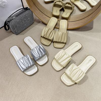 Cool Slippers Women's Summer 2025 New Korean Version Pleated Fashion One-word Drag Square Head Flat Bottom Low Heel Outer Wear Beach Shoes Women